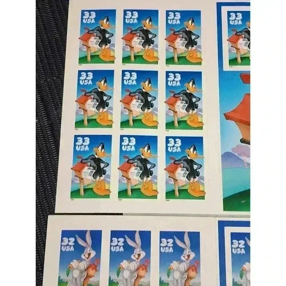 1999 DAFFY DUCK 10 (33 cents) US STAMPS & Bugs Bunny 10 (32 cents) stamps - Picture 5 of 6
